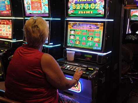 cashless pokies nsw|NSW Labor pledges to cut pokies as gambling reform debate ignites.
